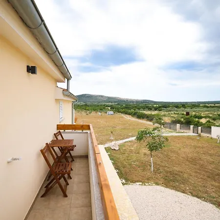 Iva With Heated Pool * Galovac (Zadar)