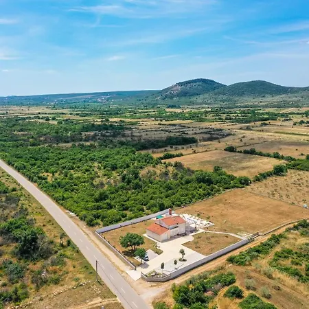 Villa Iva With Heated Pool *