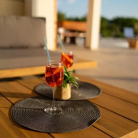 Iva With Heated Pool Villa Galovac (Zadar)